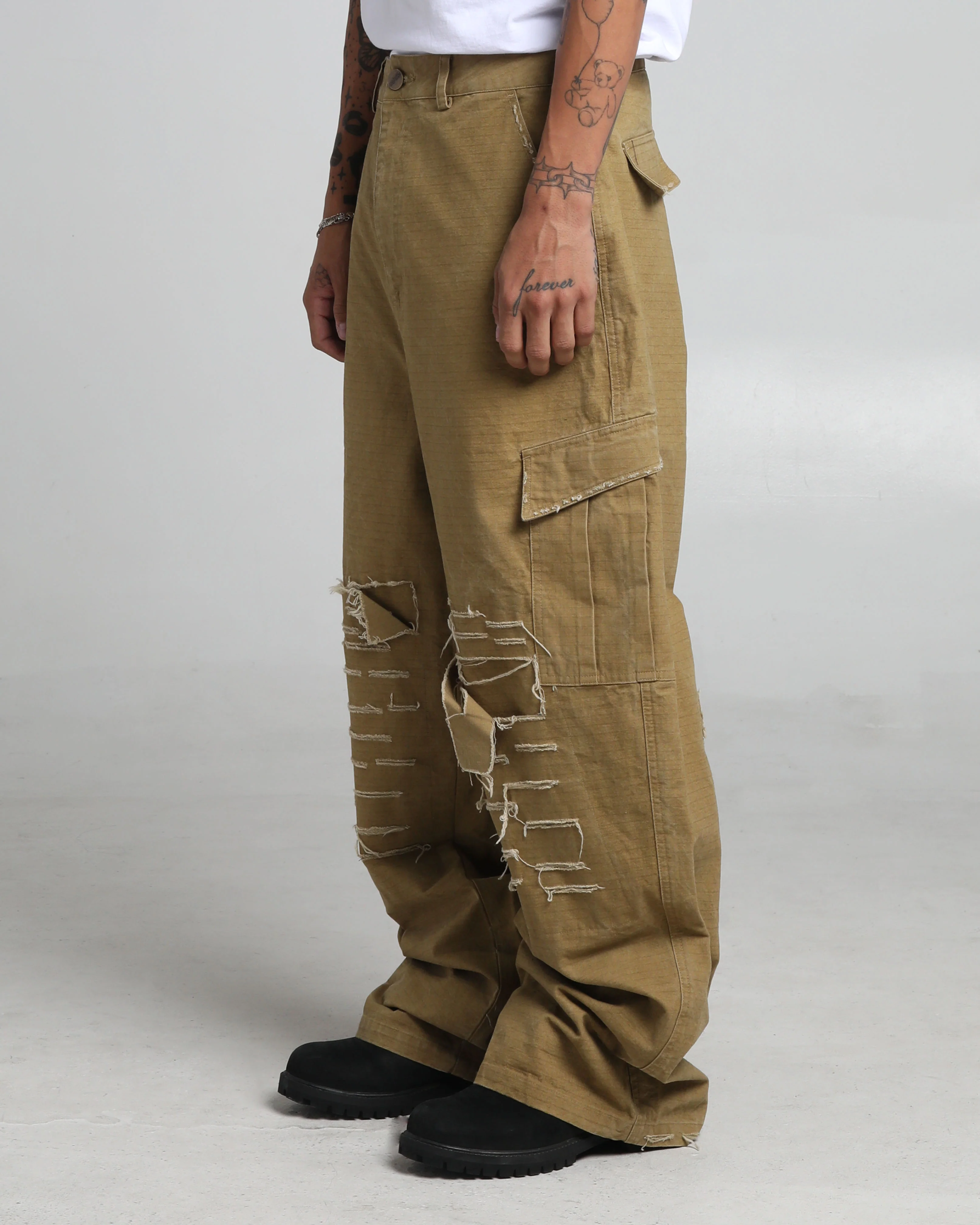 Shredded Cargo Pant - Image 4