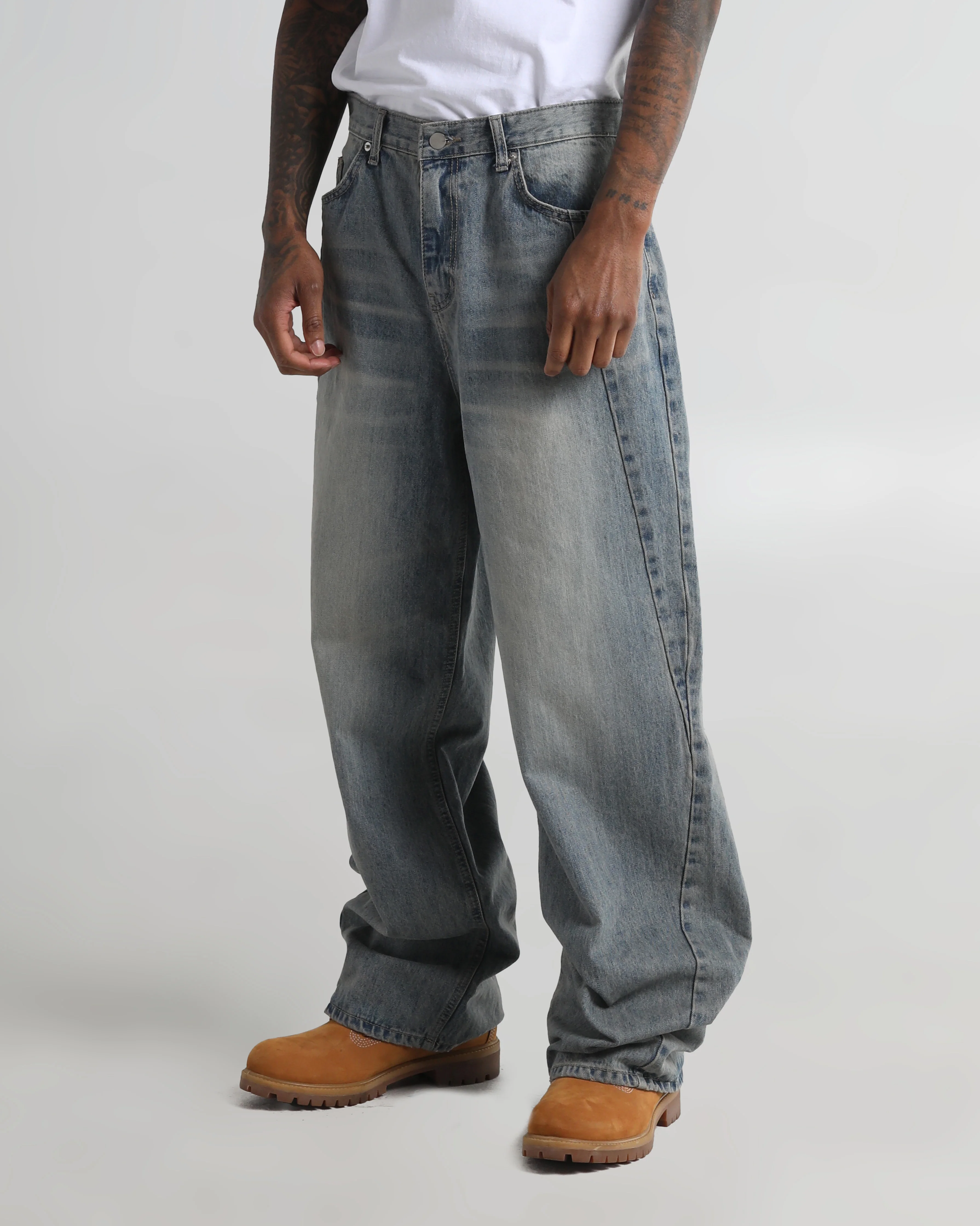 Twisted Baggy Denim - Image 4