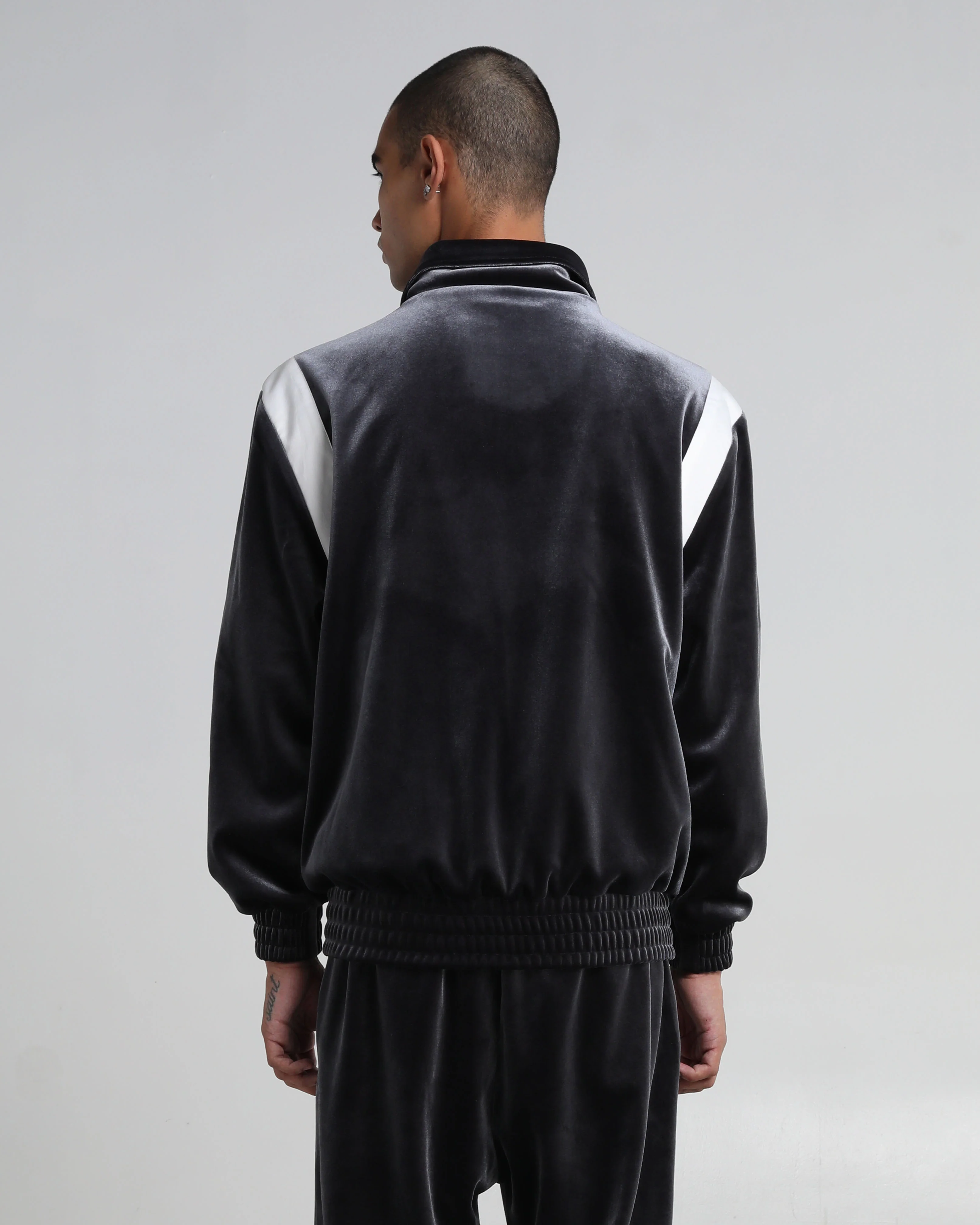 Velour Jacket - Image 11