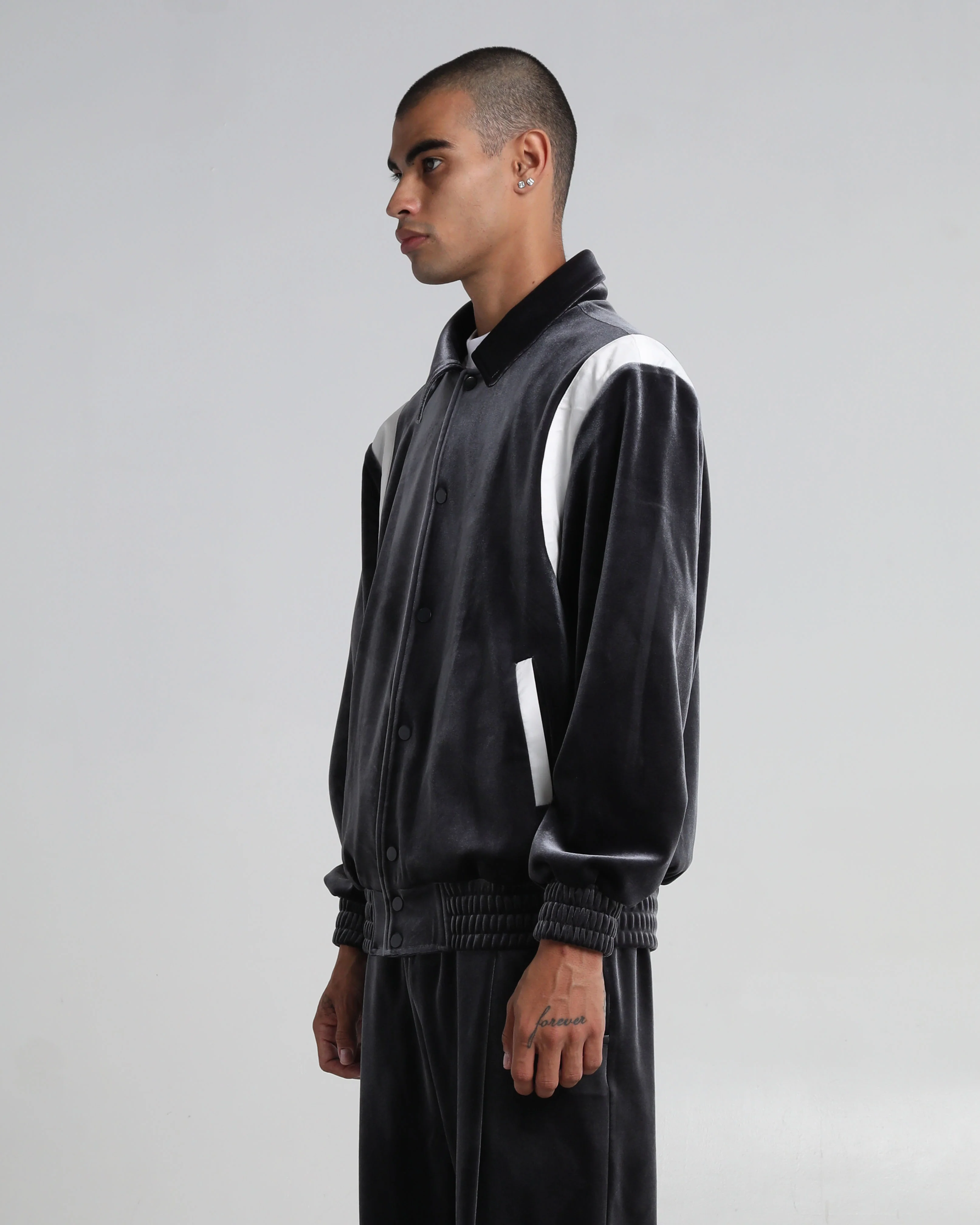 Velour Jacket - Image 13